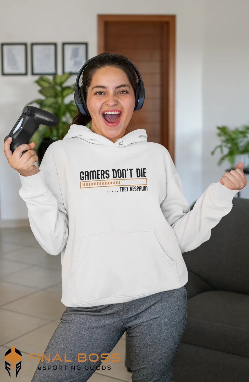Final Boss Gamers don't die they respawn Shirt mit Print