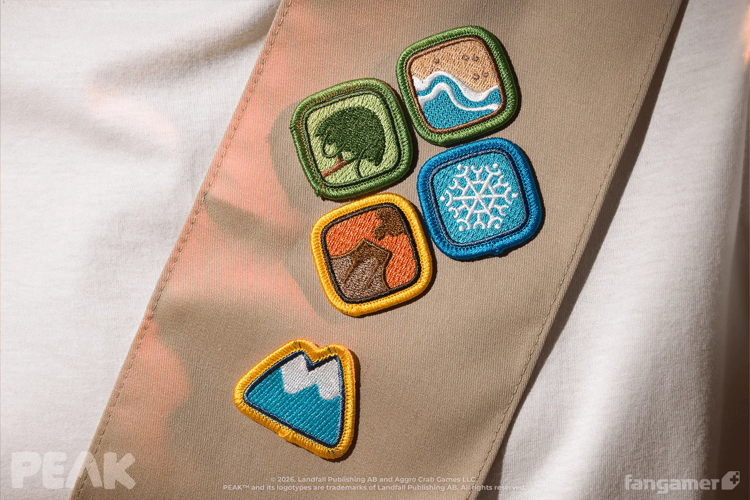 Fangamer Peak Badge Patch Aufnäher Stick-Set