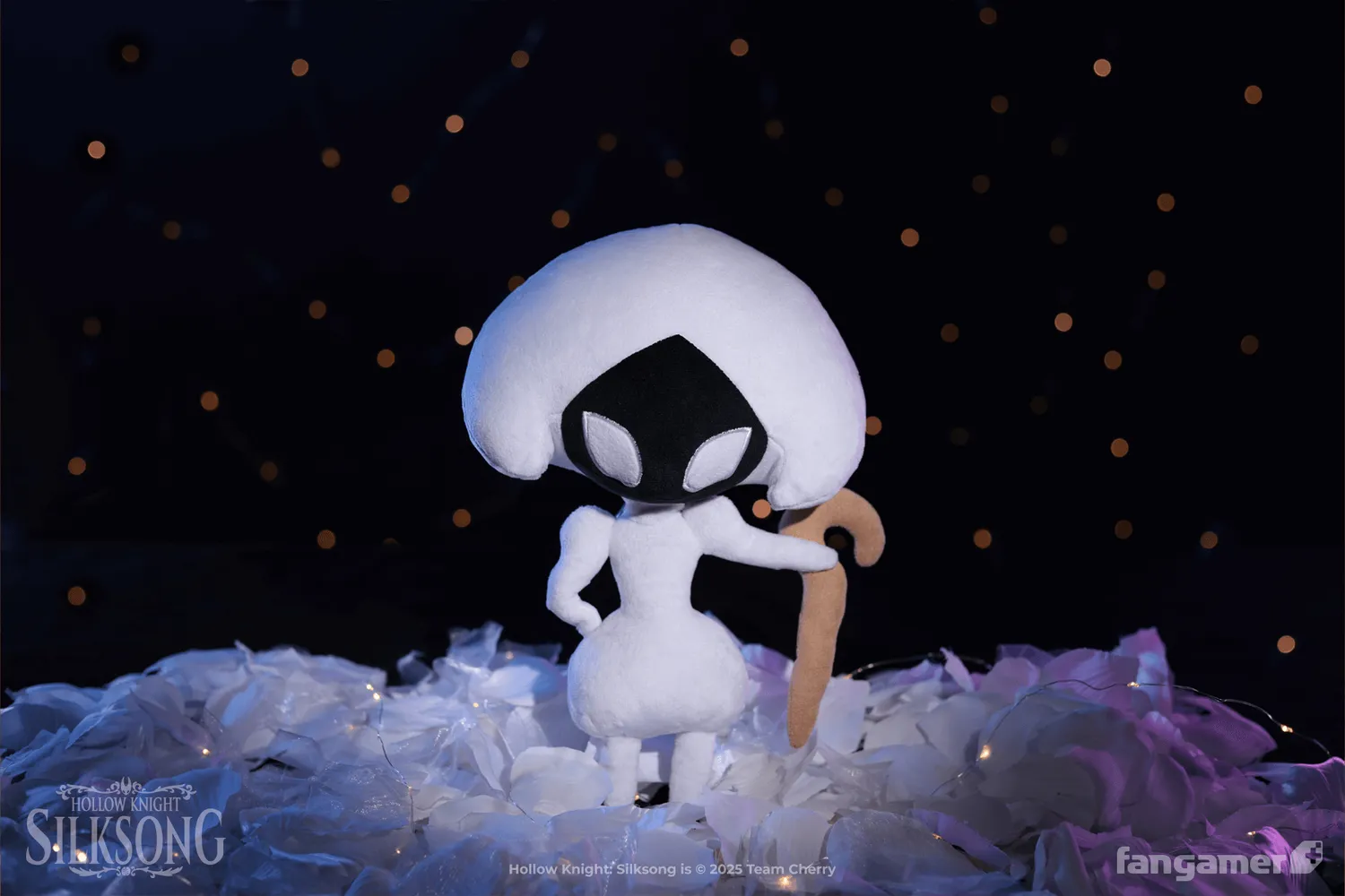 Fangamer Hollow Knight Silksong Lace Plüsch 29 cm lizenziert