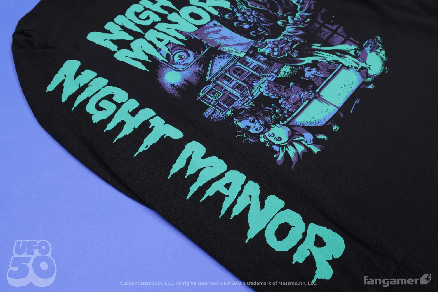 Fangamer Night Manor Langarmshirt