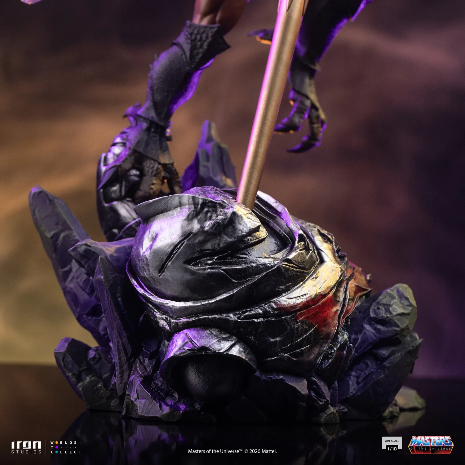 Masters of the Universe Iron Studios Buzz-Off Statue 35,5 cm