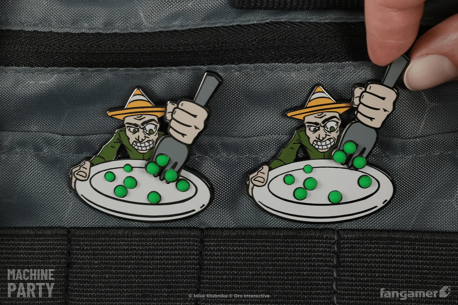 Fangamer Machine Party Pea Eater Sliding Pin Emaille