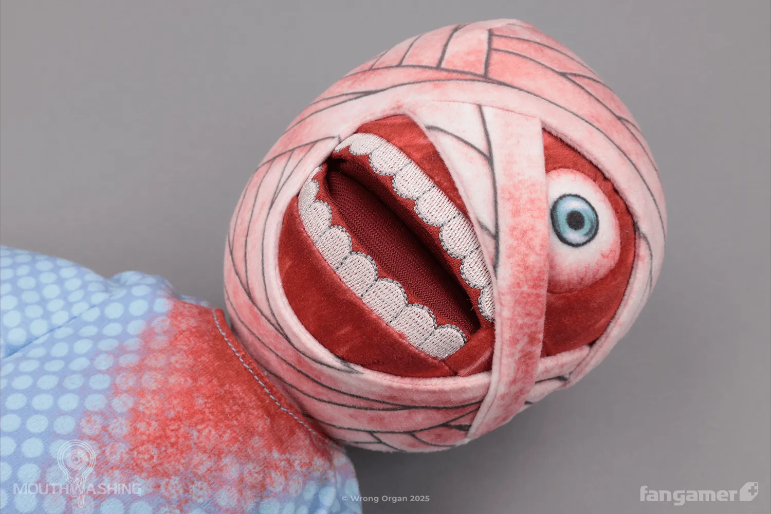 Fangamer Mouthwashing Curly Plüschtier 25 cm