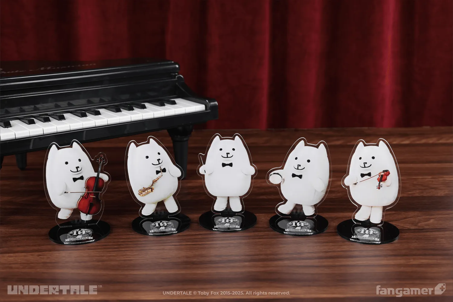 Fangamer Annoying Dog Acrylic Standee