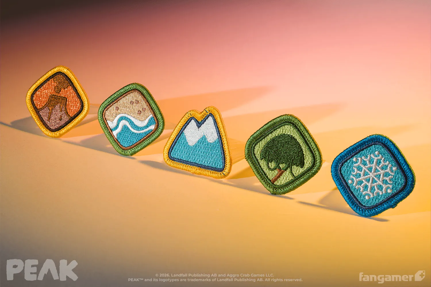Fangamer Peak Badge Patch Aufnäher Stick-Set
