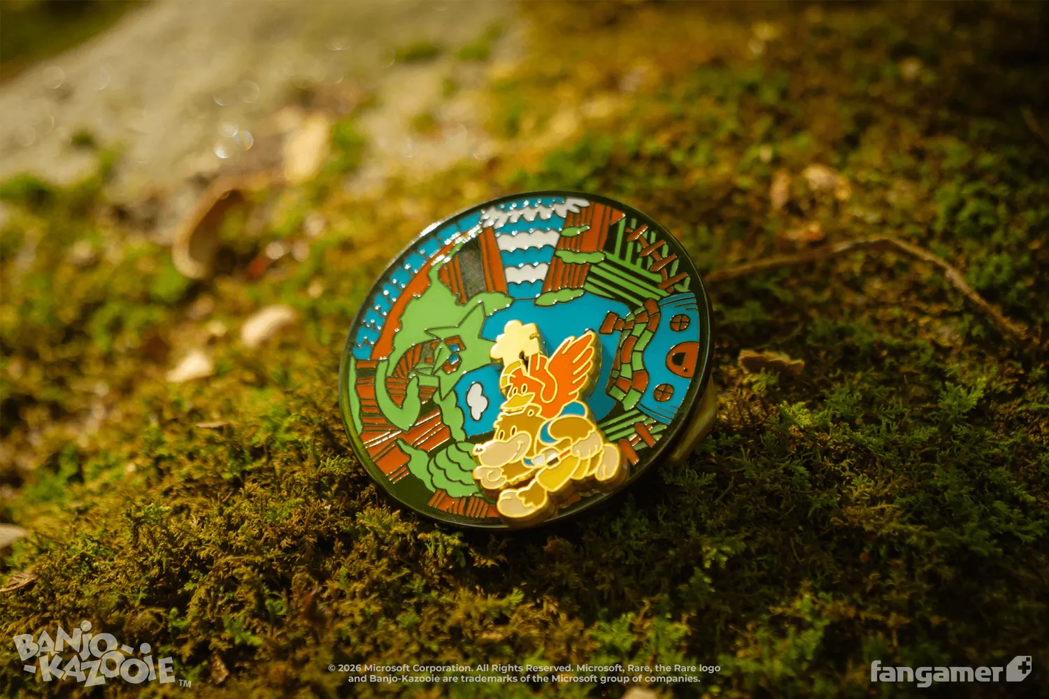 Fangamer Banjo-Kazooie Looking for Gold Pin drehbar