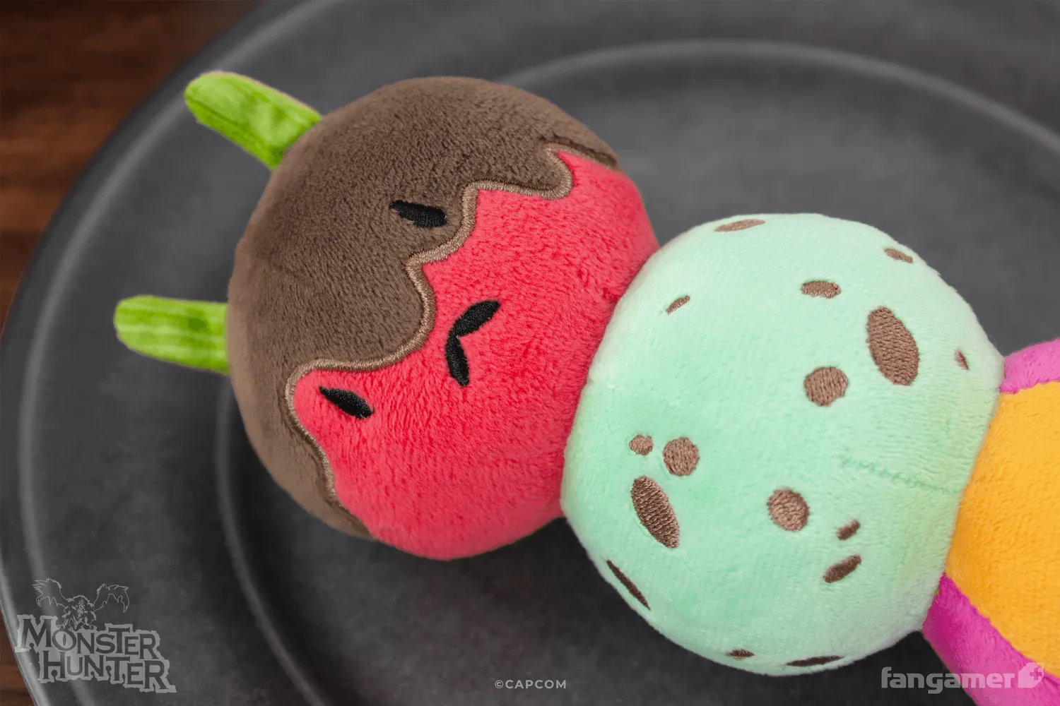 Fangamer Monster Hunter Bunny Dango Plüschfigur 28 cm