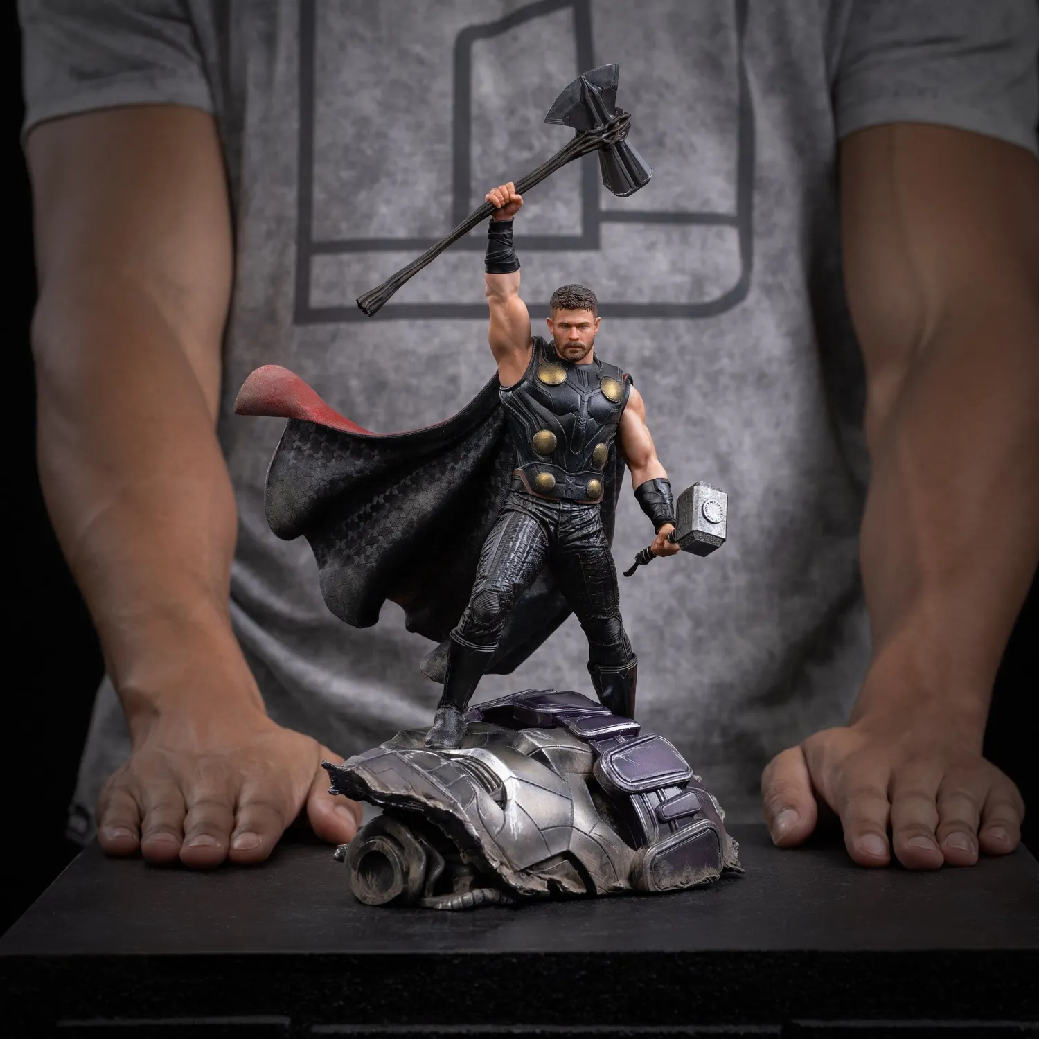 Iron Studios Avengers Doomsday Thor BDS Statue 1/10 34 cm Polystone