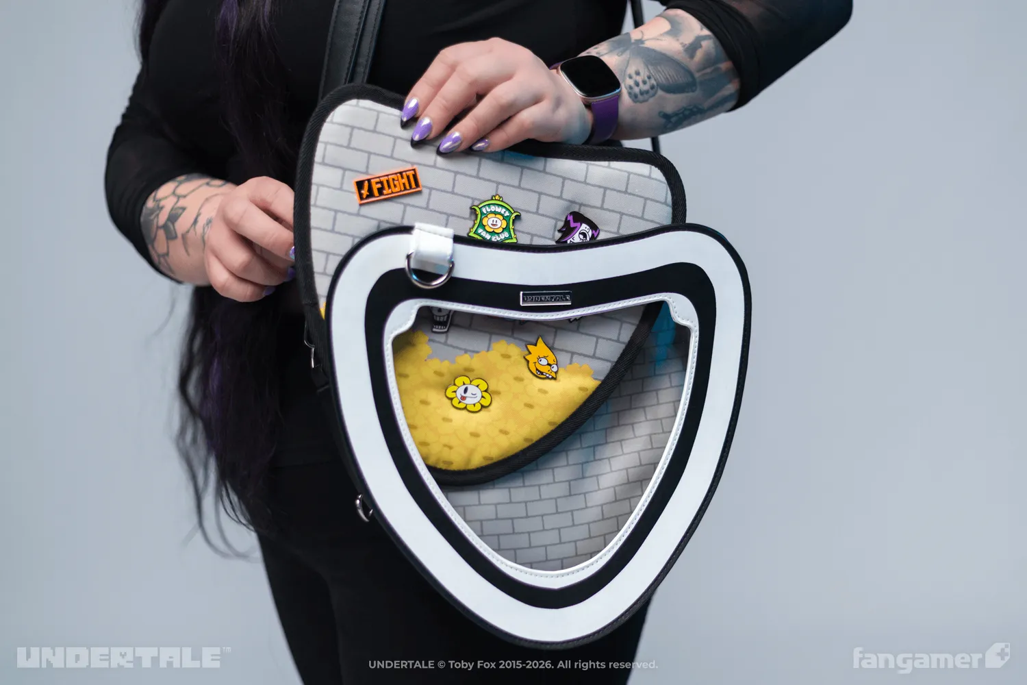 Fangamer Deltarune Ita-Bag Good Night Black Fenster