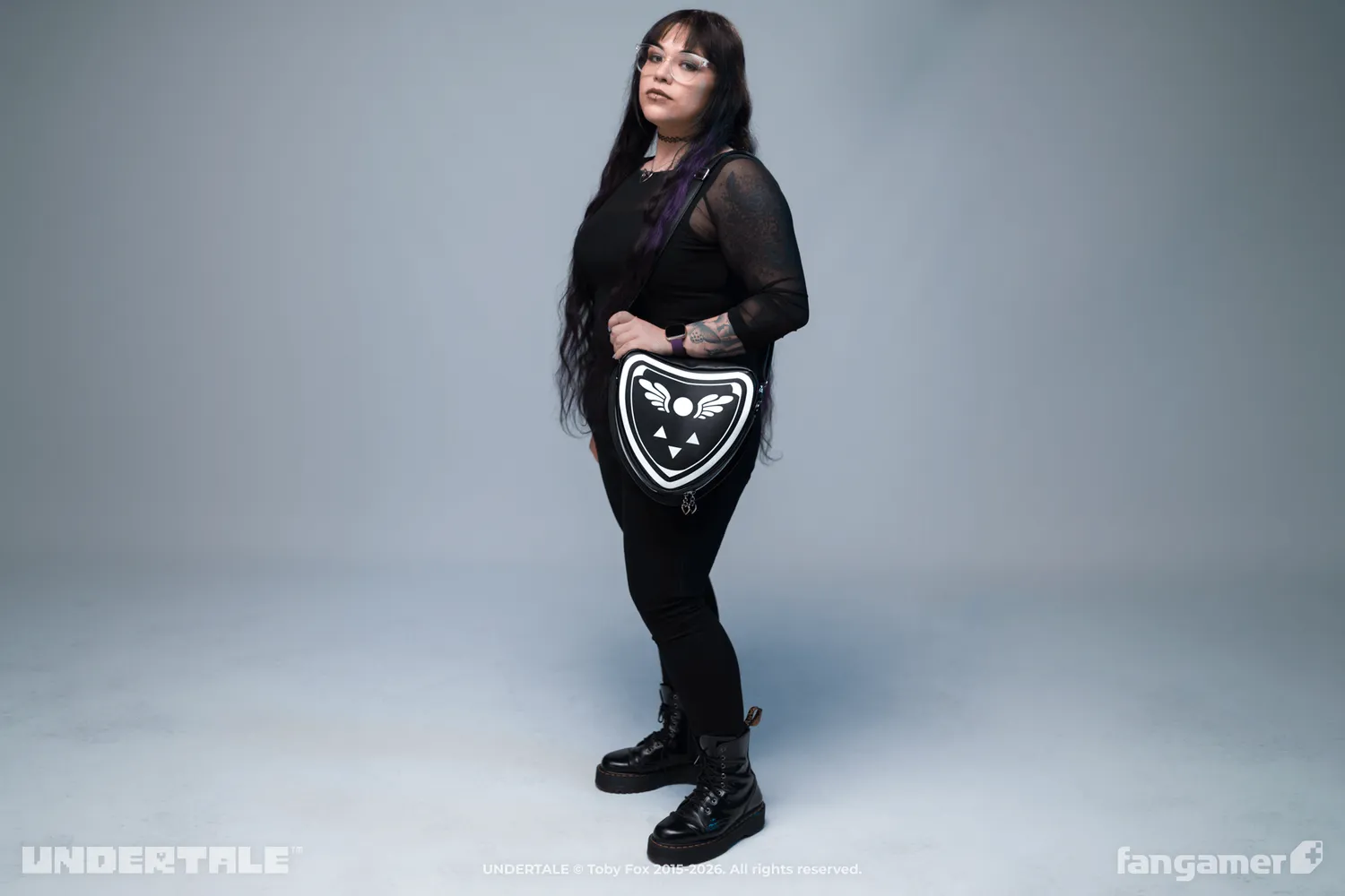 Fangamer Deltarune Ita-Bag Good Night Black Fenster