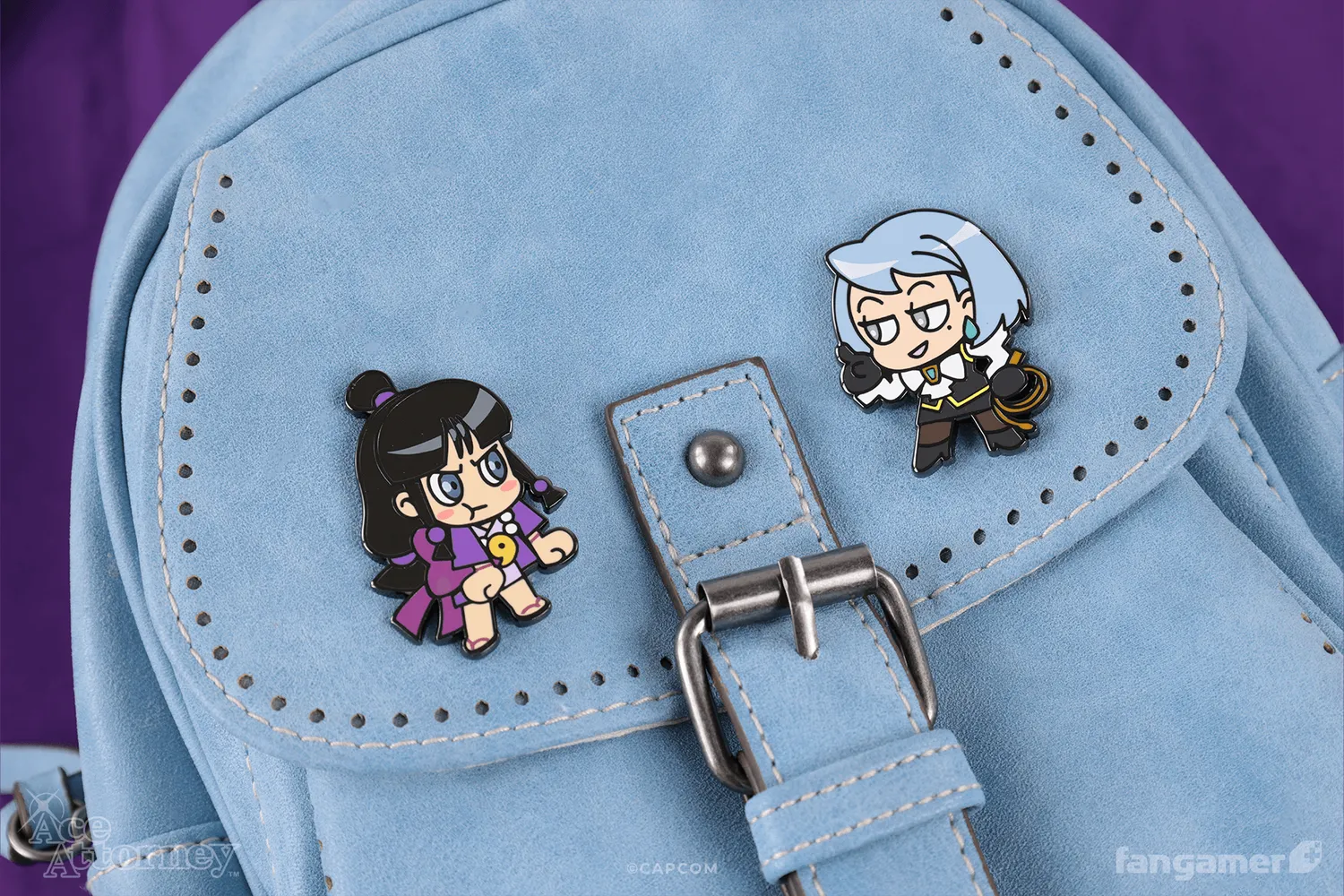 Fangamer Ace Attorney Maya vs Franziska Pin-Set 2 Pins Emaille