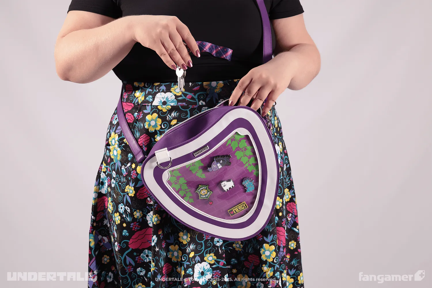 Fangamer UNDERTALE Delta Rune Ita Bag mit Fenster