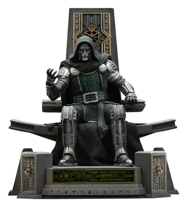 Iron Studios Avengers Doomsday Doctor Doom Statue 22cm
