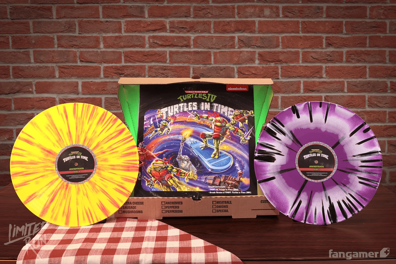 Fangamer Teenage Mutant Ninja Turtles IV: Turtles in Time Vinyl-Soundtrack 2-LP Splatter