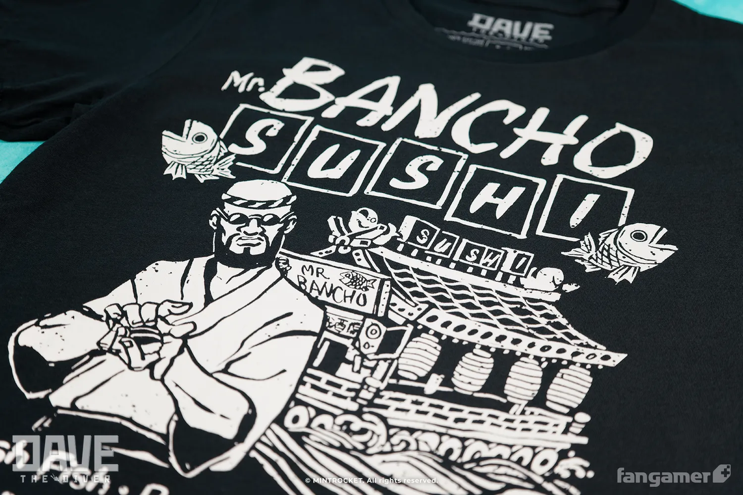 Fangamer Dave the Diver Bancho Sushi T-Shirt Baumwolle