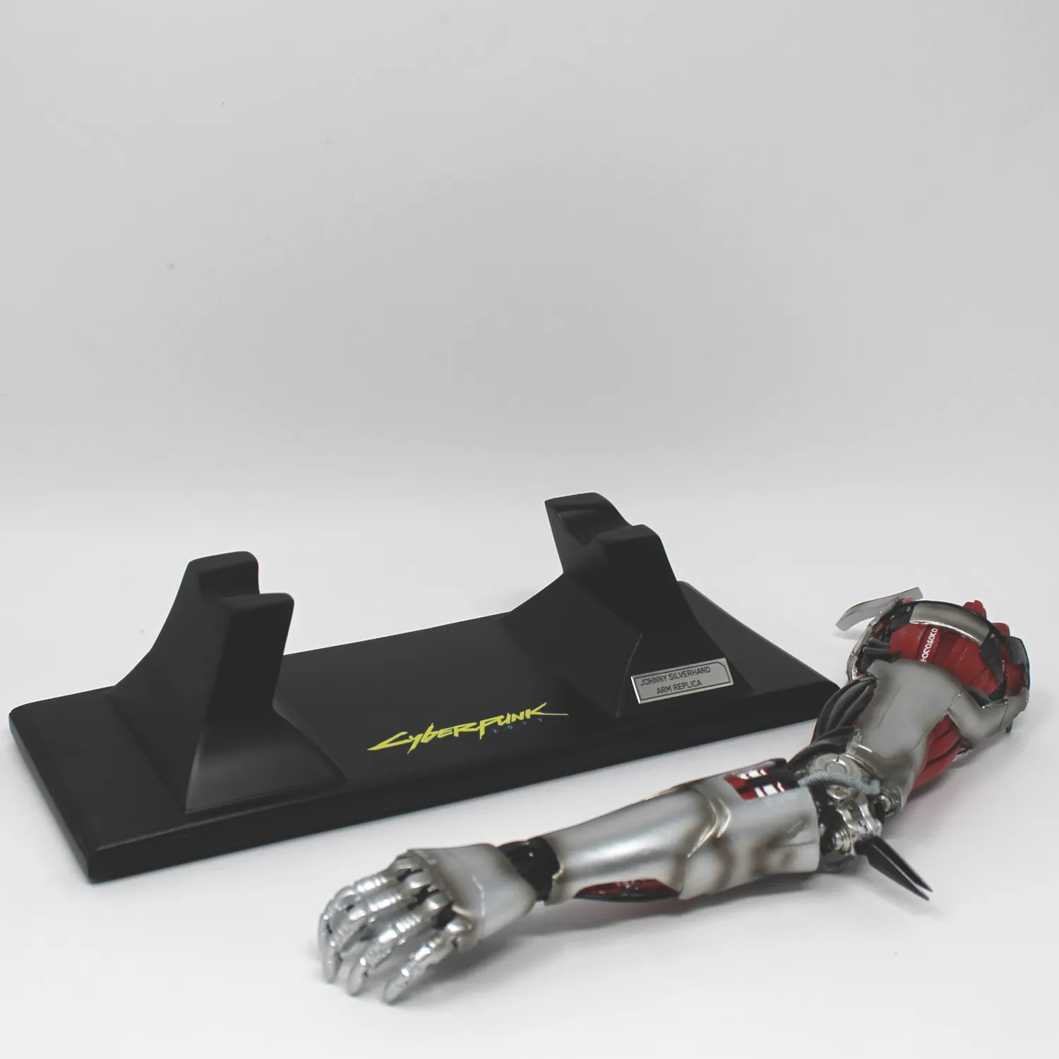 Cyberpunk 2077 Johnny Silverhand Arm Replik 30 cm