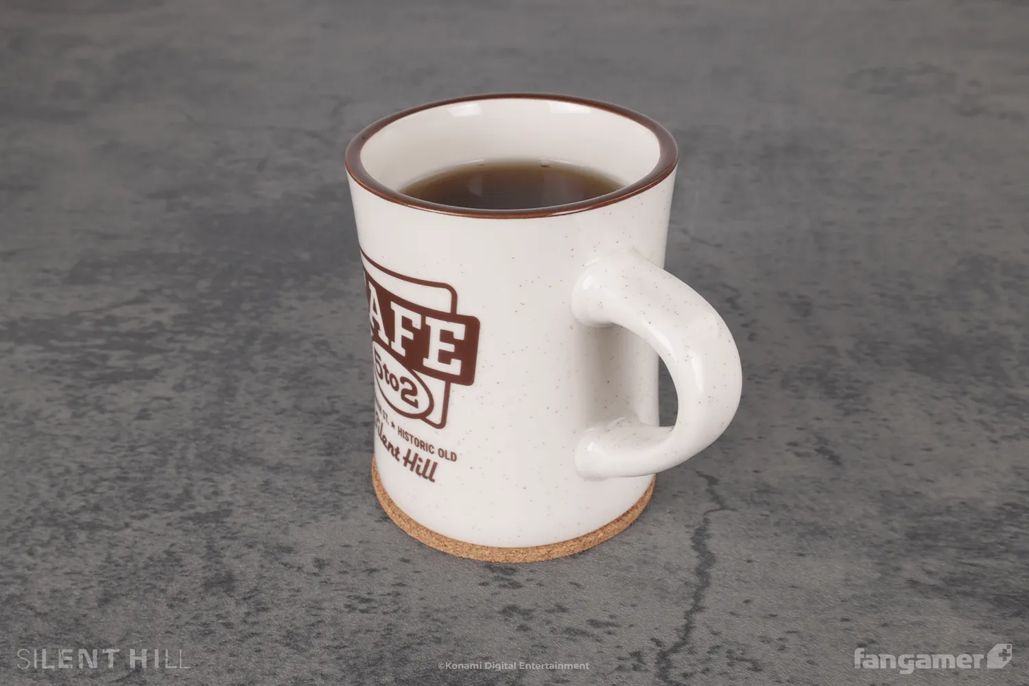 Fangamer Silent Hill Cafe 5to2 Tasse 355 ml gesprenkelt