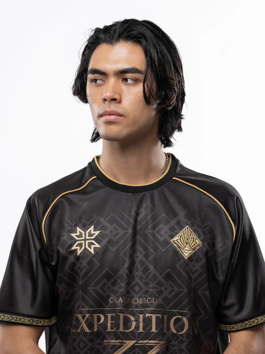 Clair Obscur Expedition 33 Obscur Jersey schwarz Gold