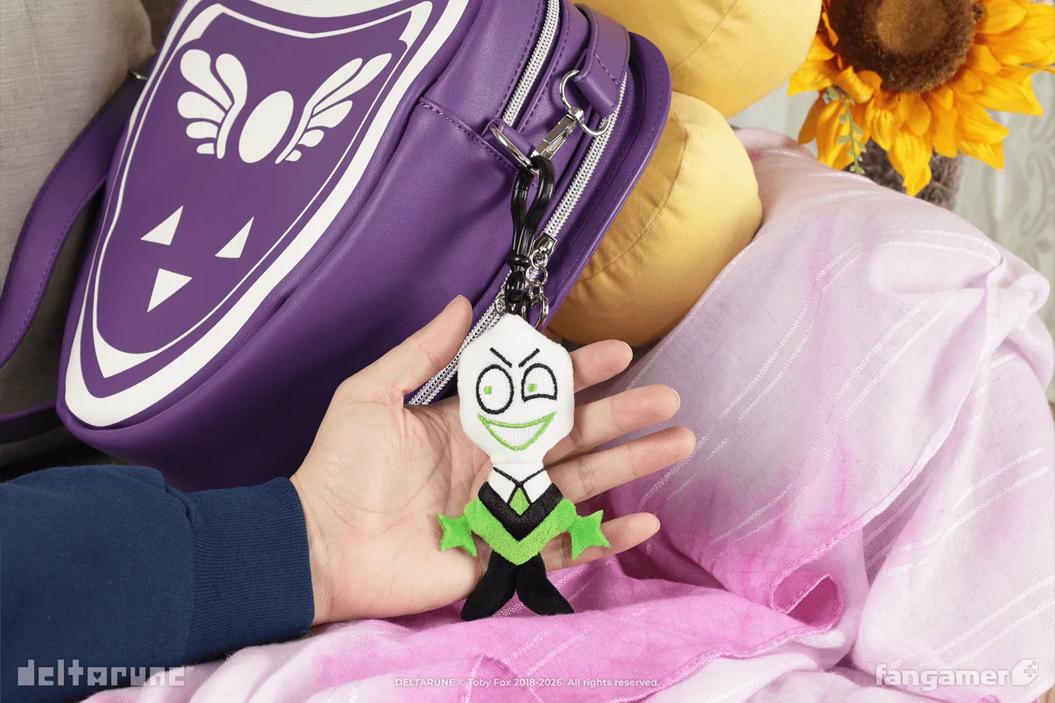 Fangamer DELTARUNE Green Pippins Plüschanhänger mit Clip
