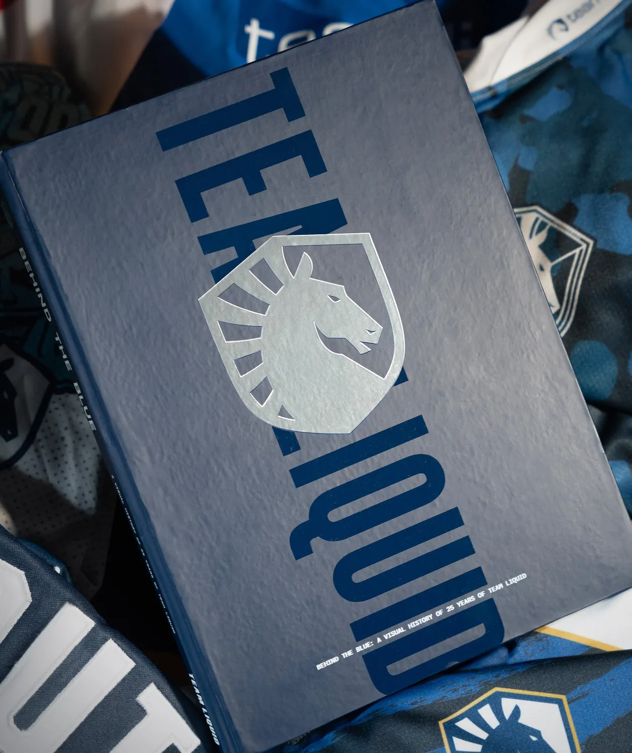 Team Liquid Behind the Blue Bildband 25 Jahre 247 Seiten