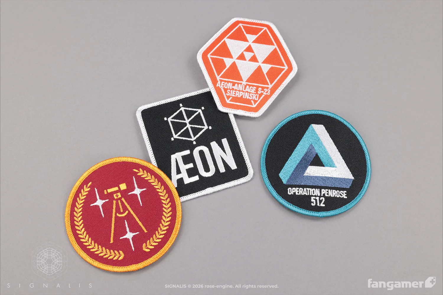 Fangamer SIGNALIS Patch-Set, 4 gestickte Aufnäher